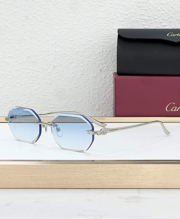 Picture of Cartier Sunglasses _SKUfw79280695fw